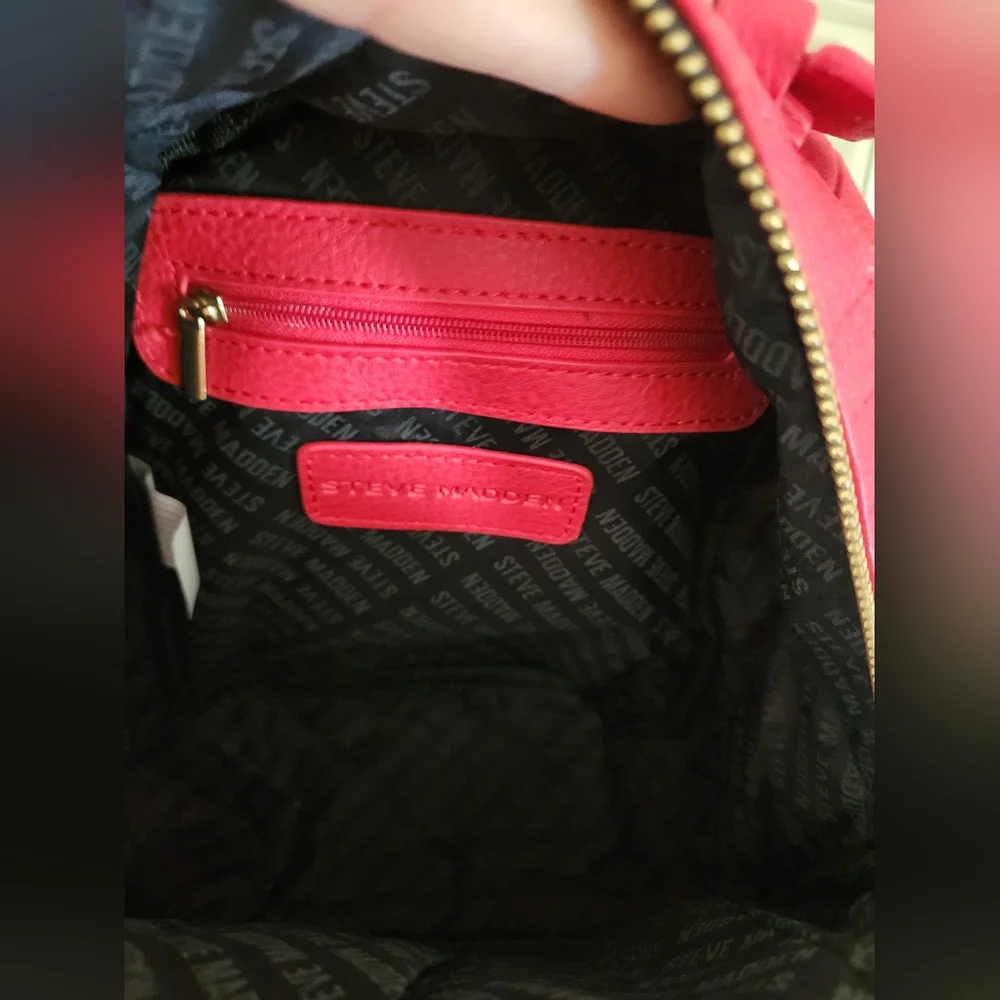 Steve Madden Women's Mini Backpack Shoulder Bag‎ Purse Zip Red Black Embossed